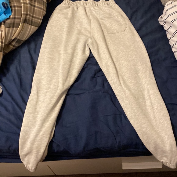 Zara sweatpants (S) - Picture 2 of 2